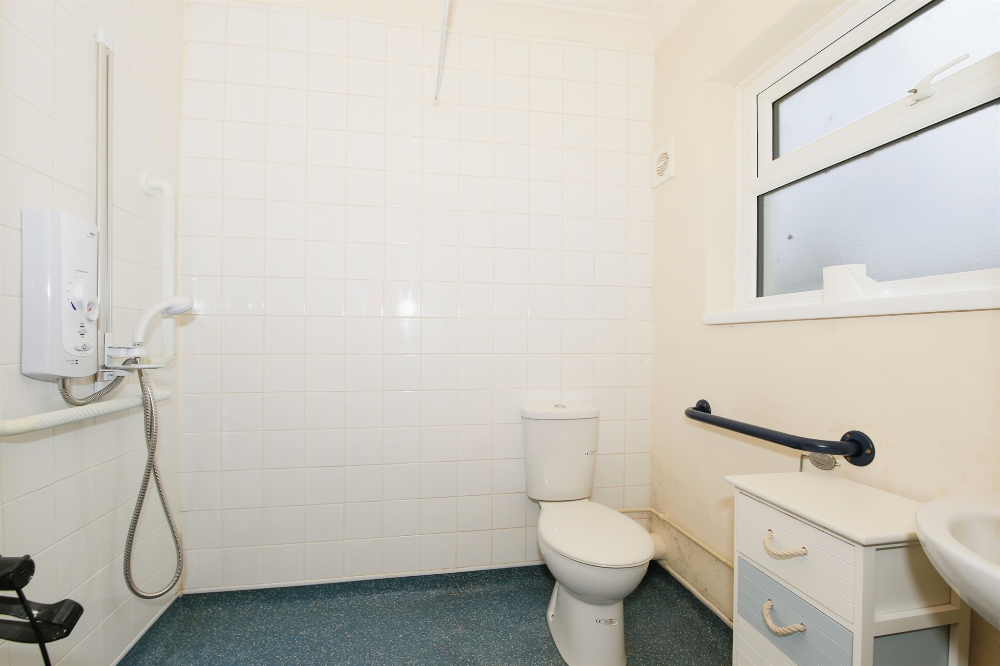 2 bed Detached Bungalow