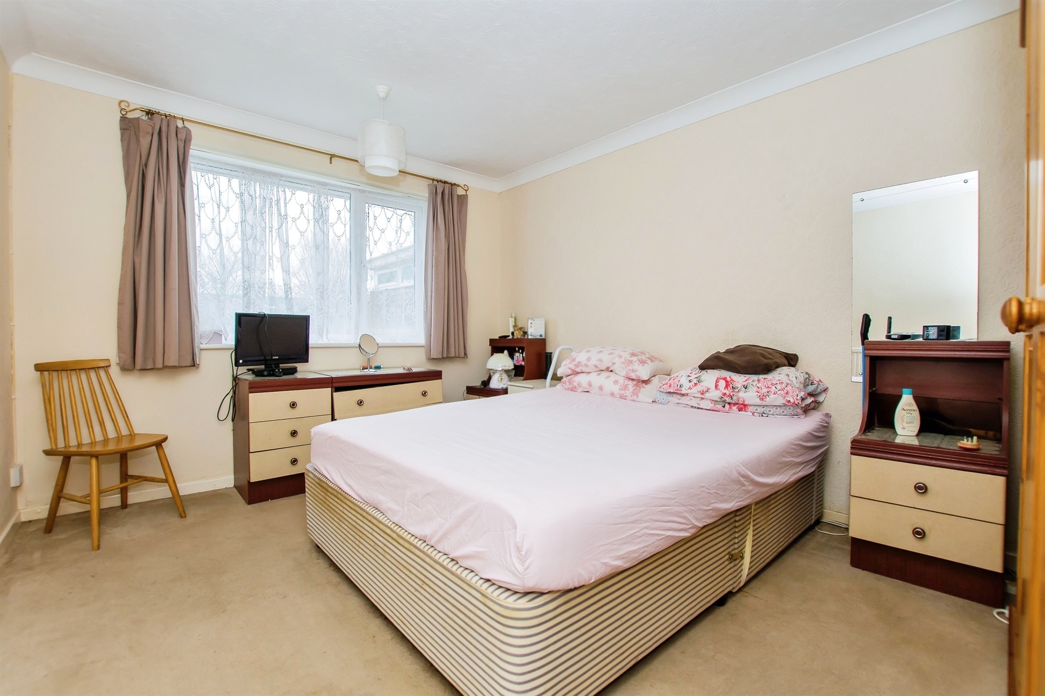 2 bed Bungalow