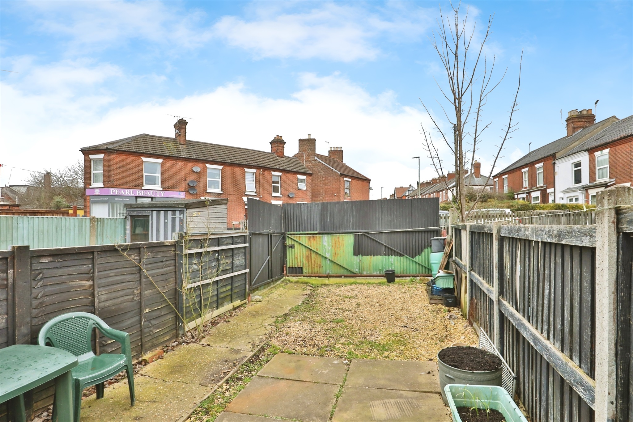 2 bed Terraced