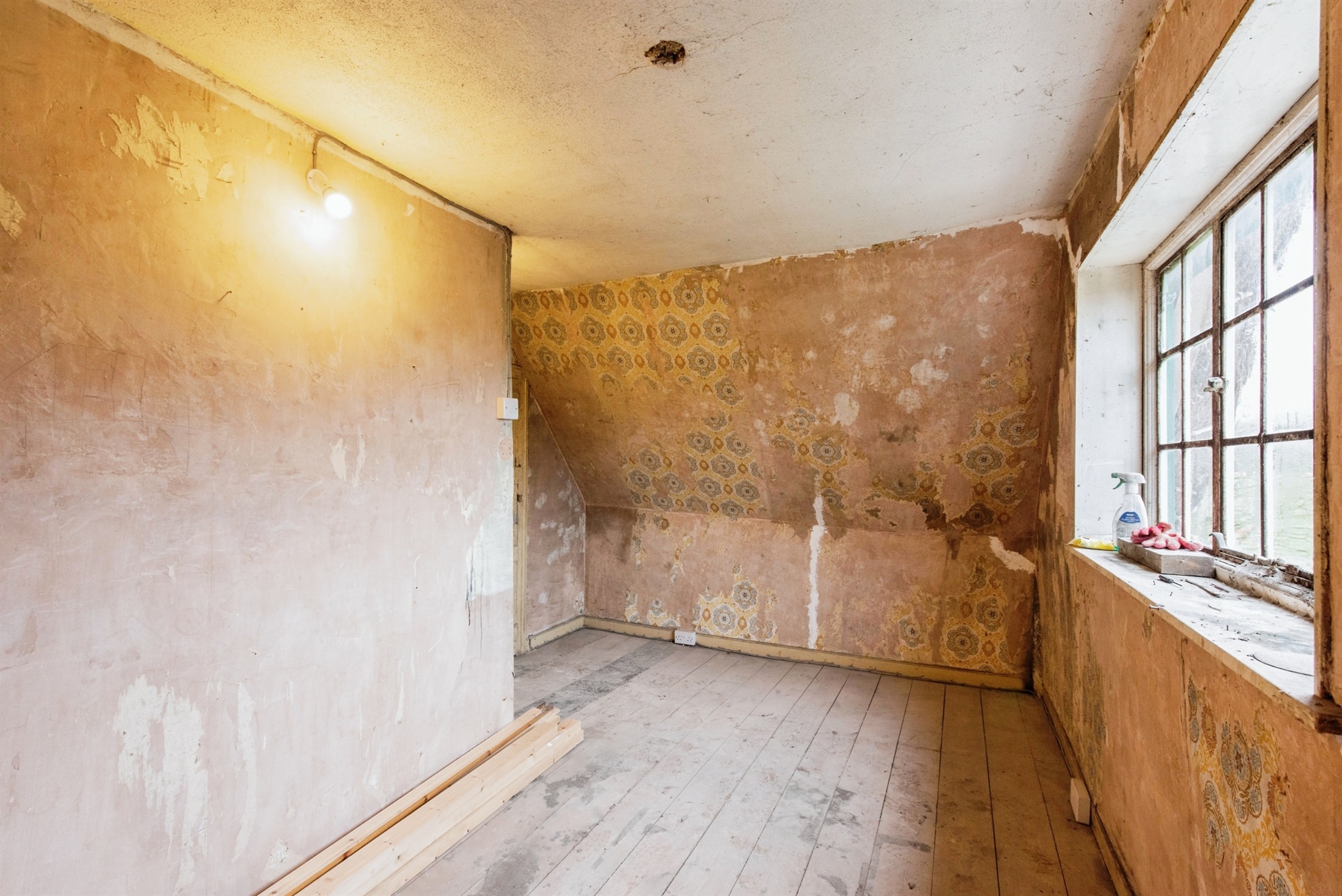 3 bed Semi-Detached