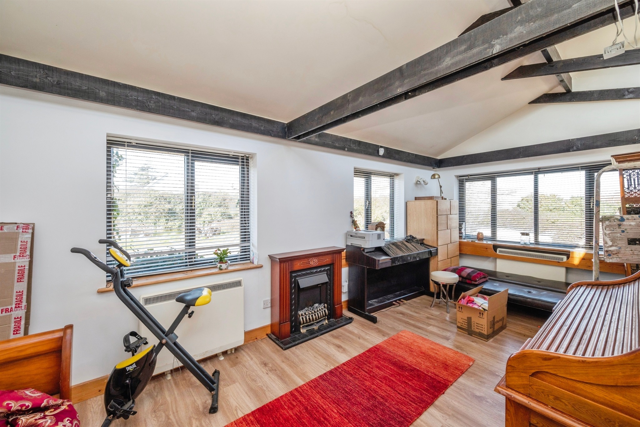 4 bed Detached