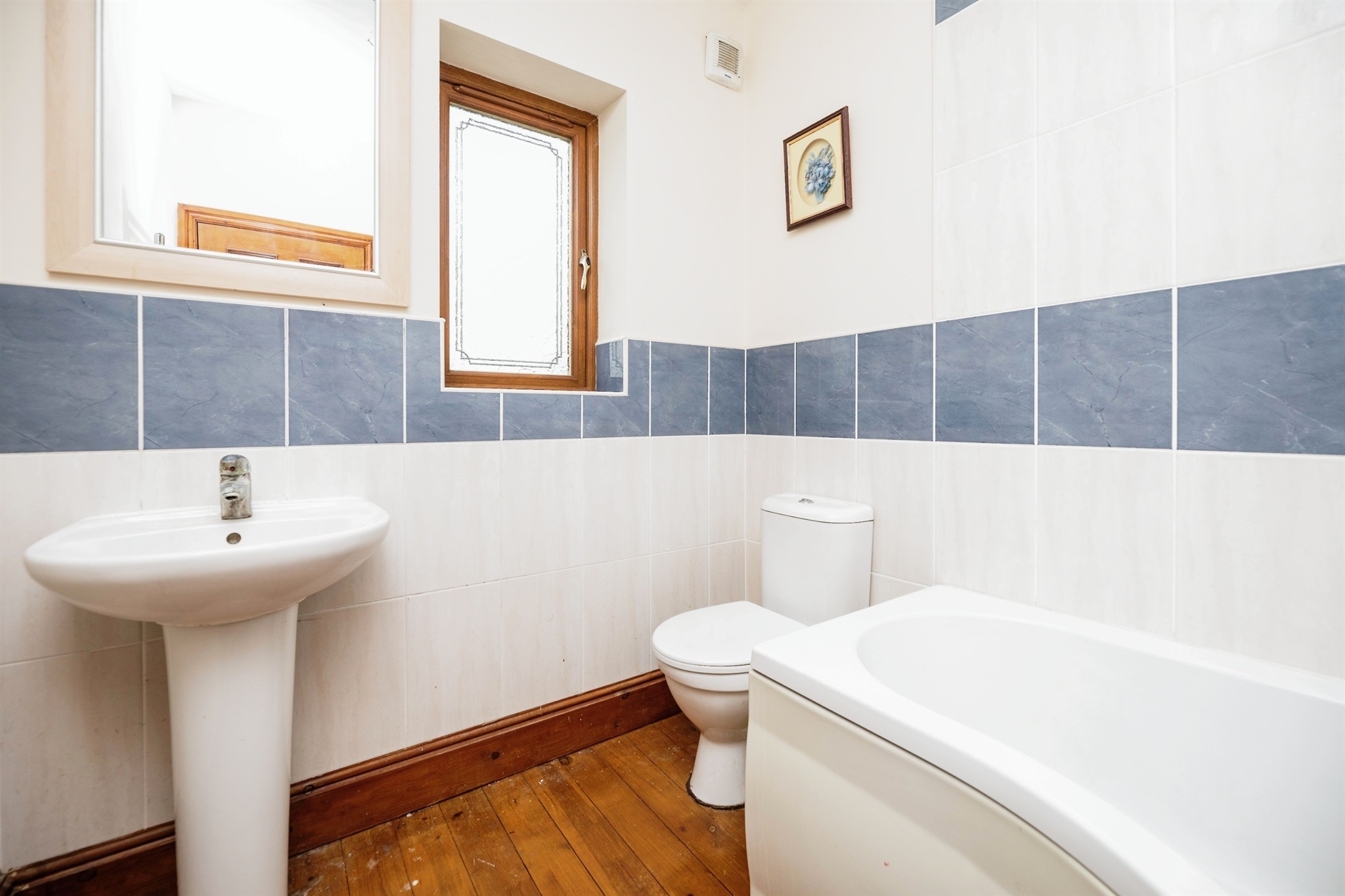 4 bed Detached