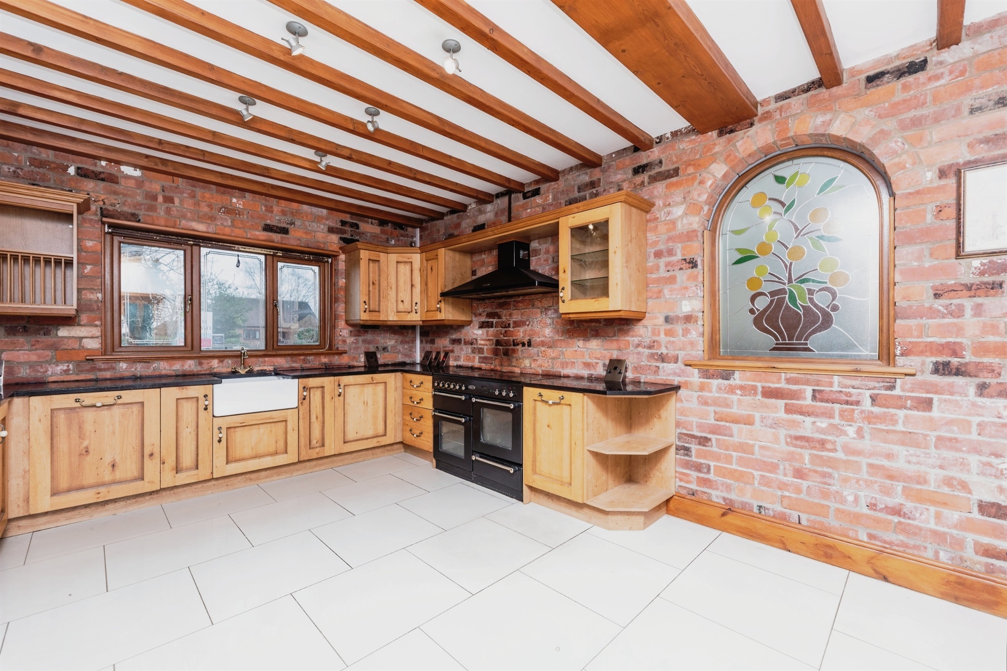 4 bed Detached