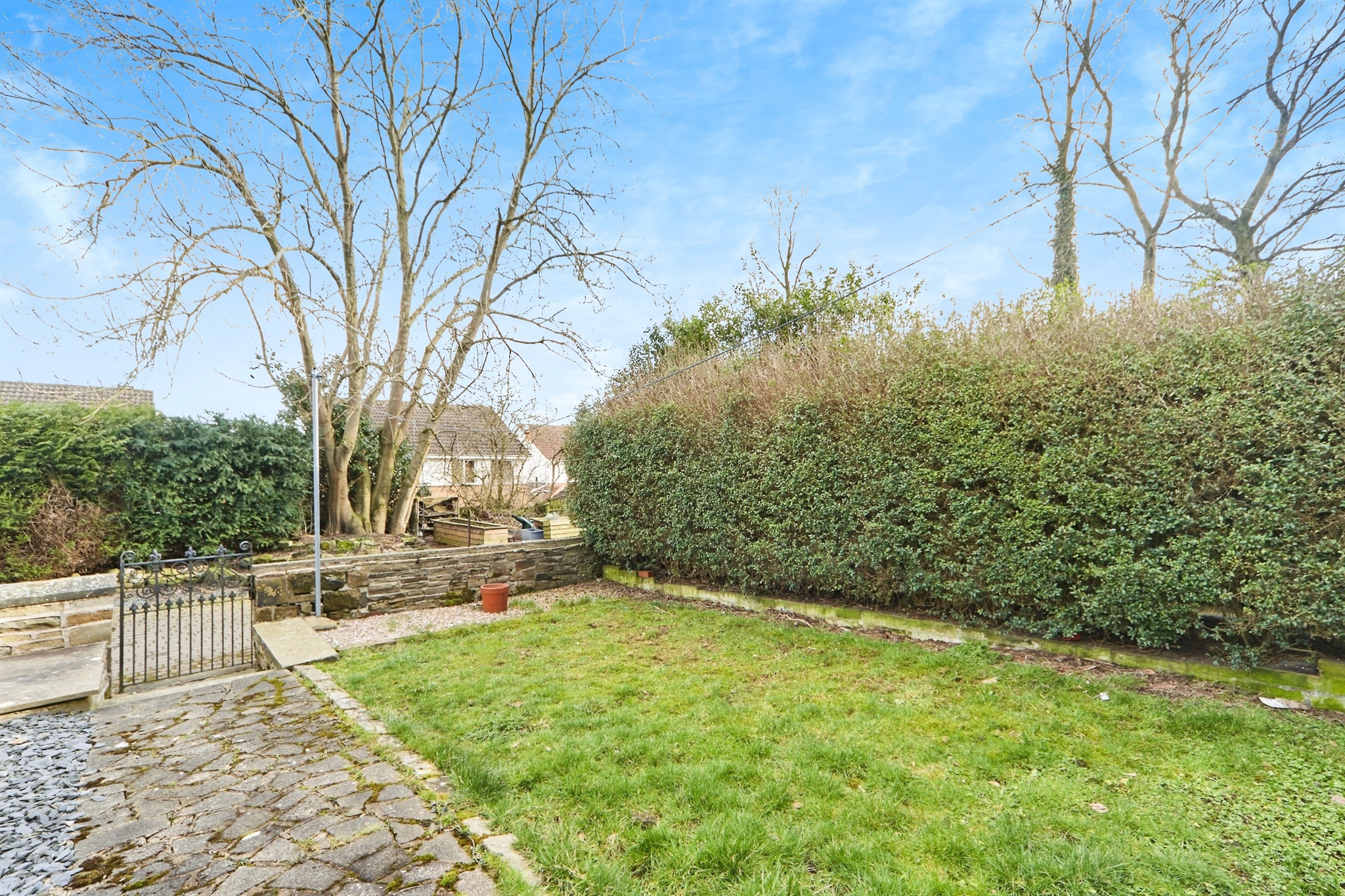 2 bed Terraced