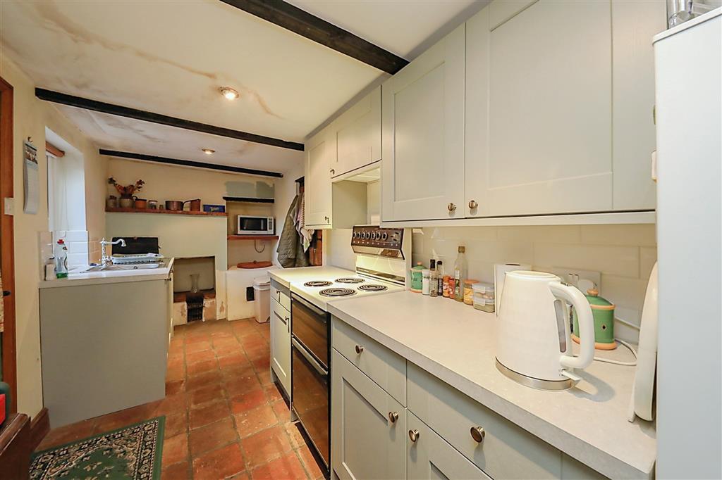 2 bed Character Property