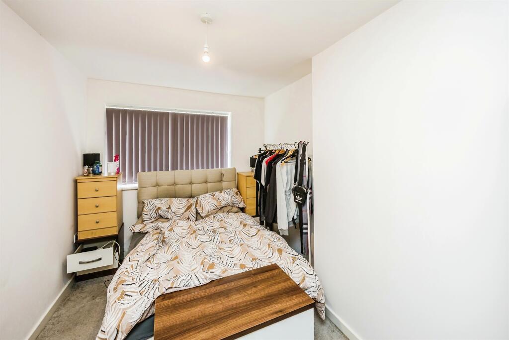 1 bed Apartment
