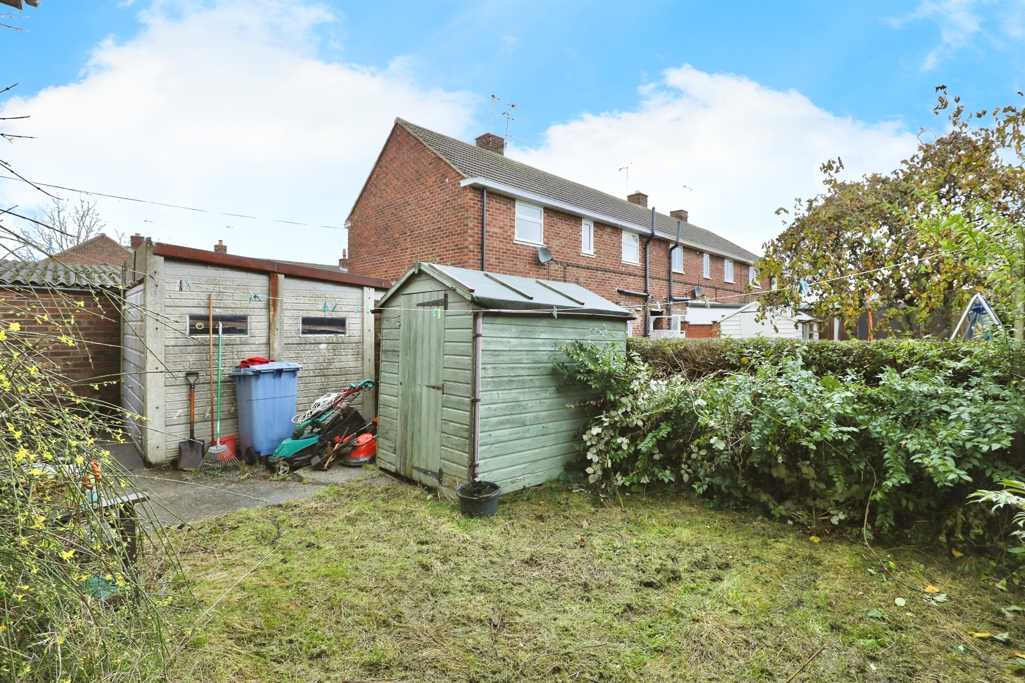 3 bed Semi-Detached