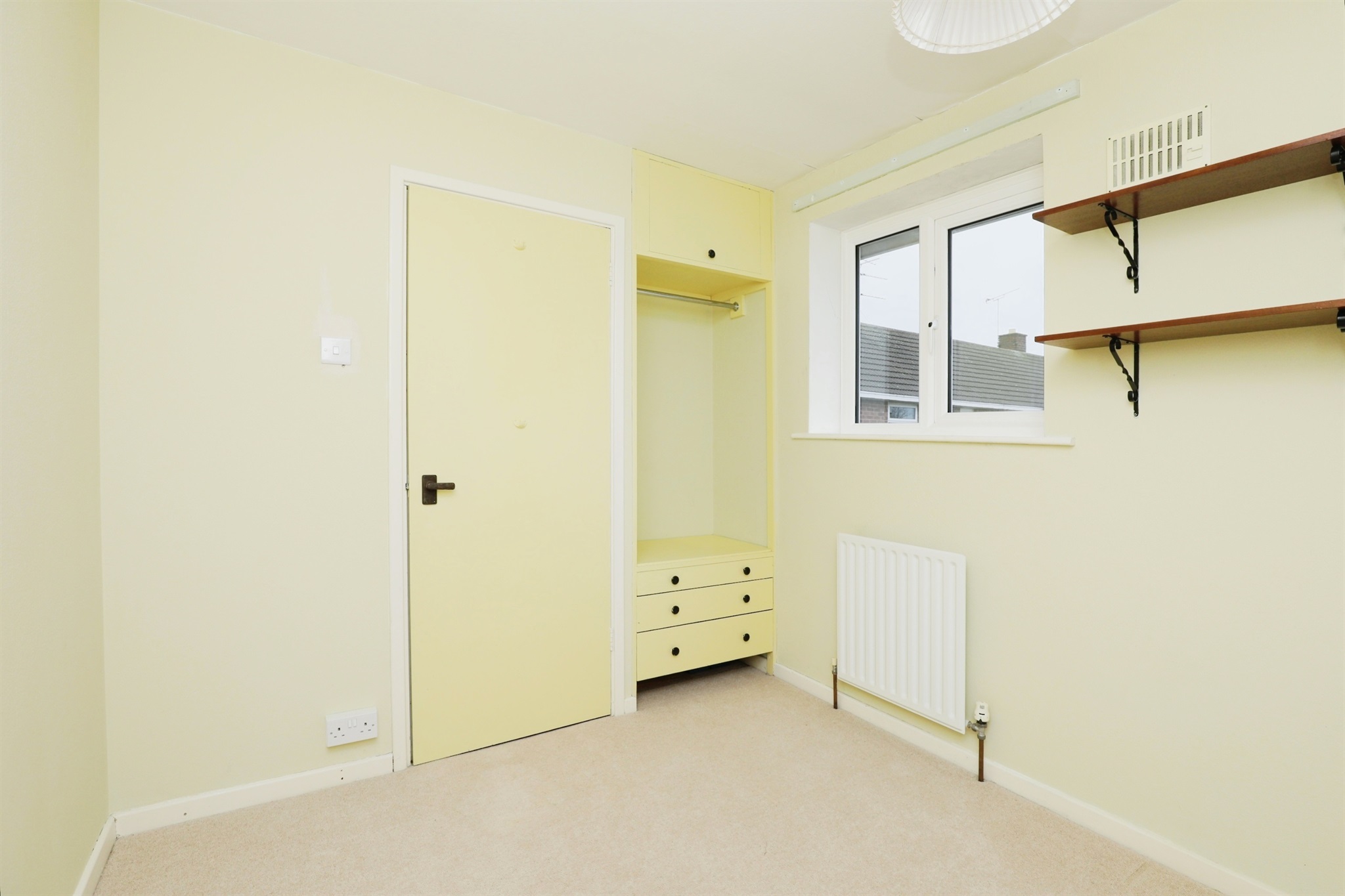 3 bed Semi-Detached