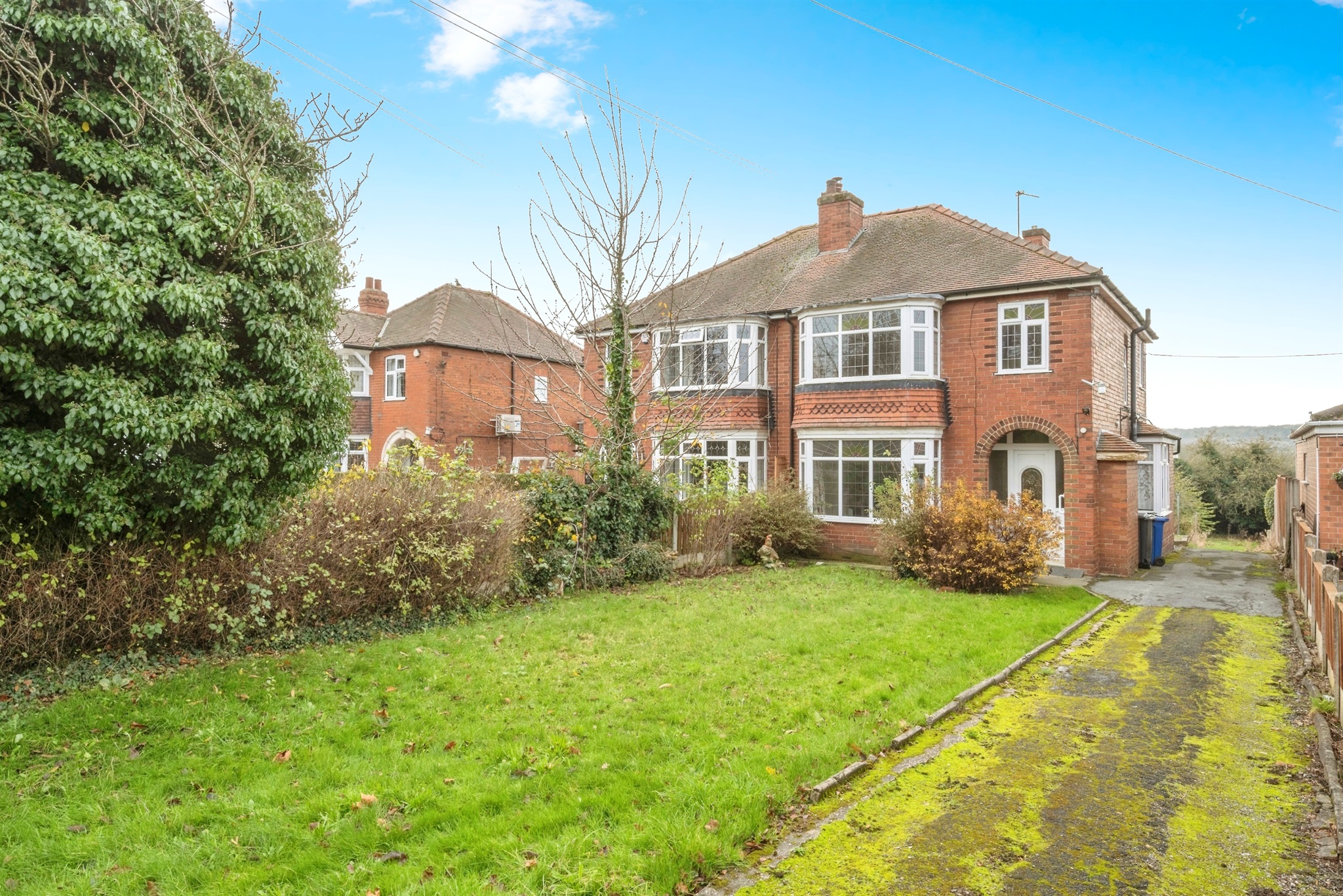 3 bed Semi-Detached