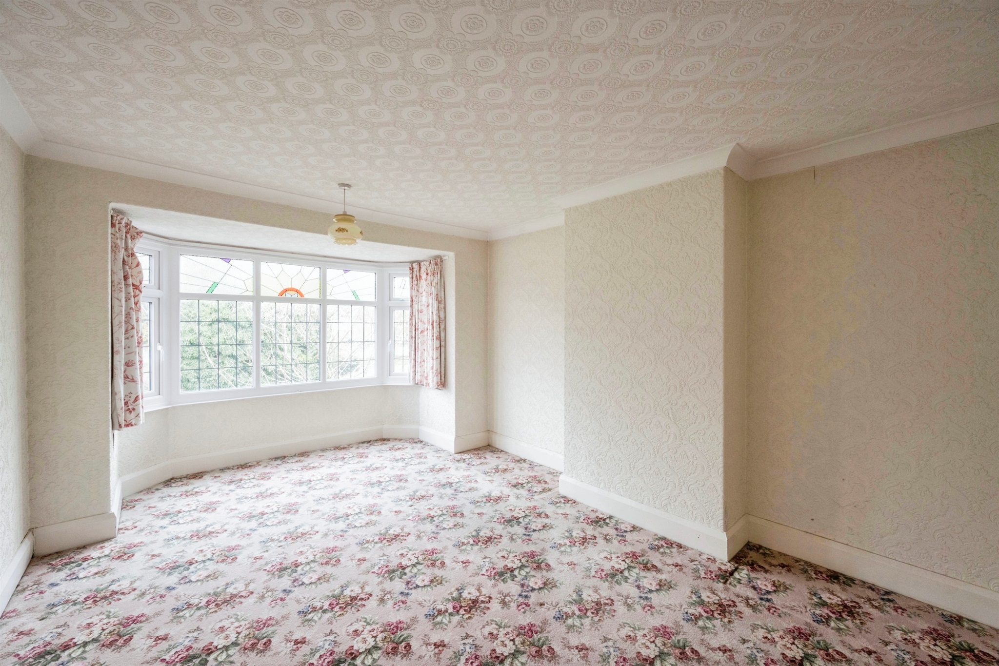 3 bed Semi-Detached