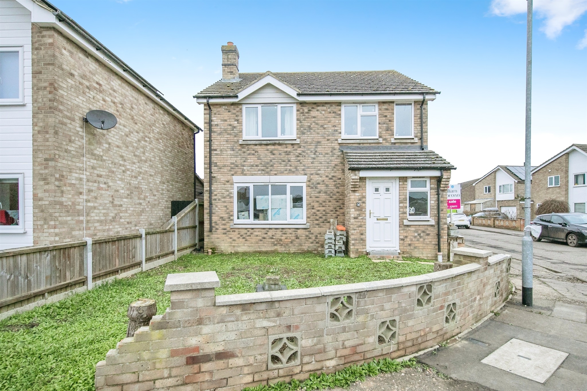 4 bed Detached