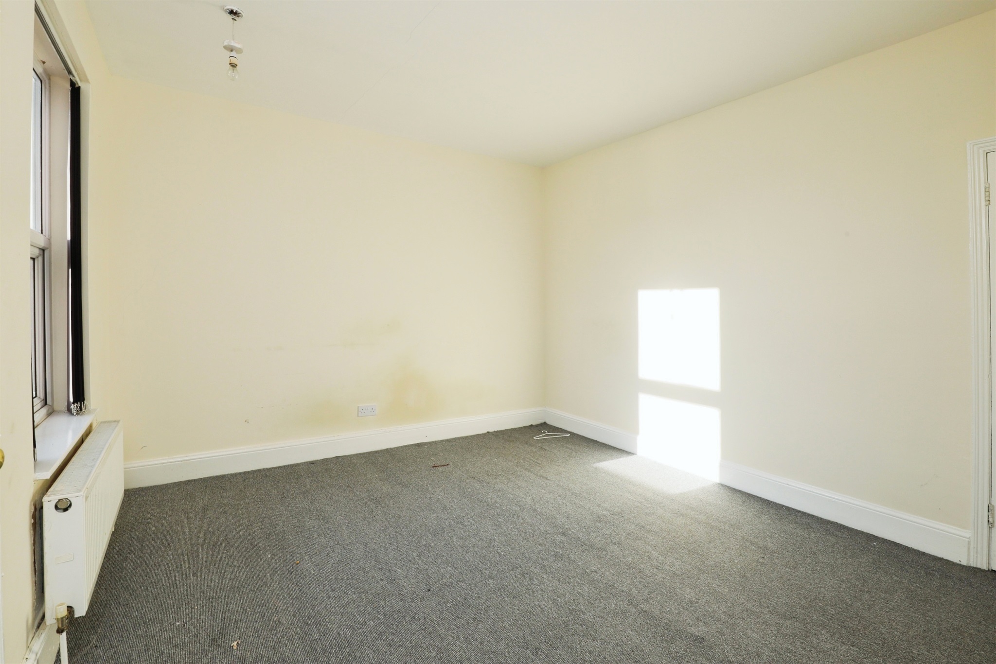 2 bed Terraced
