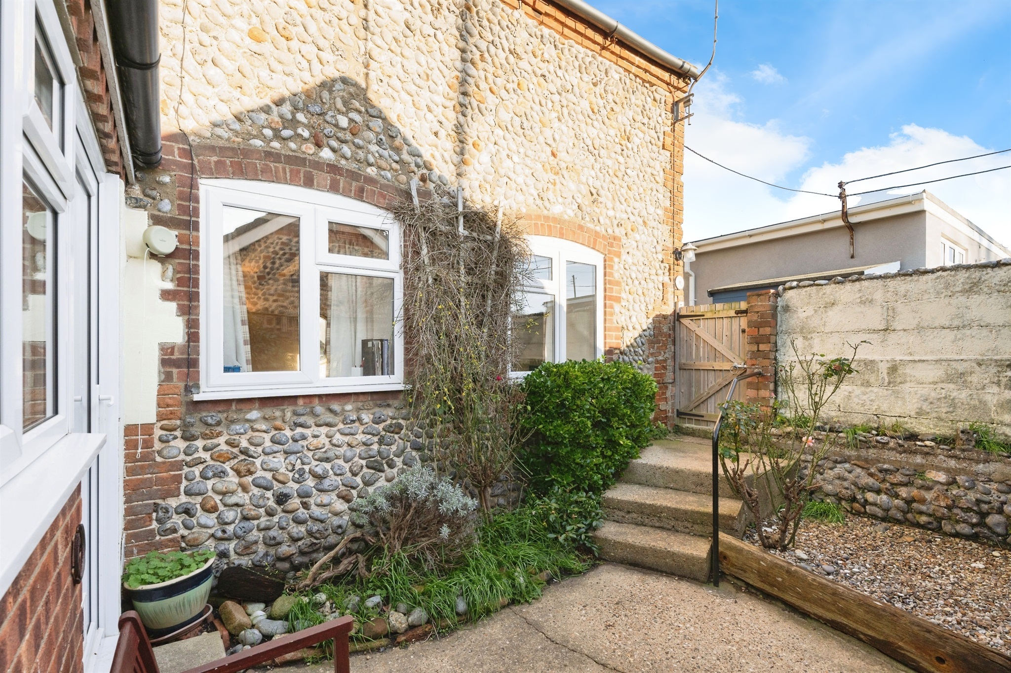 2 bed Cottage