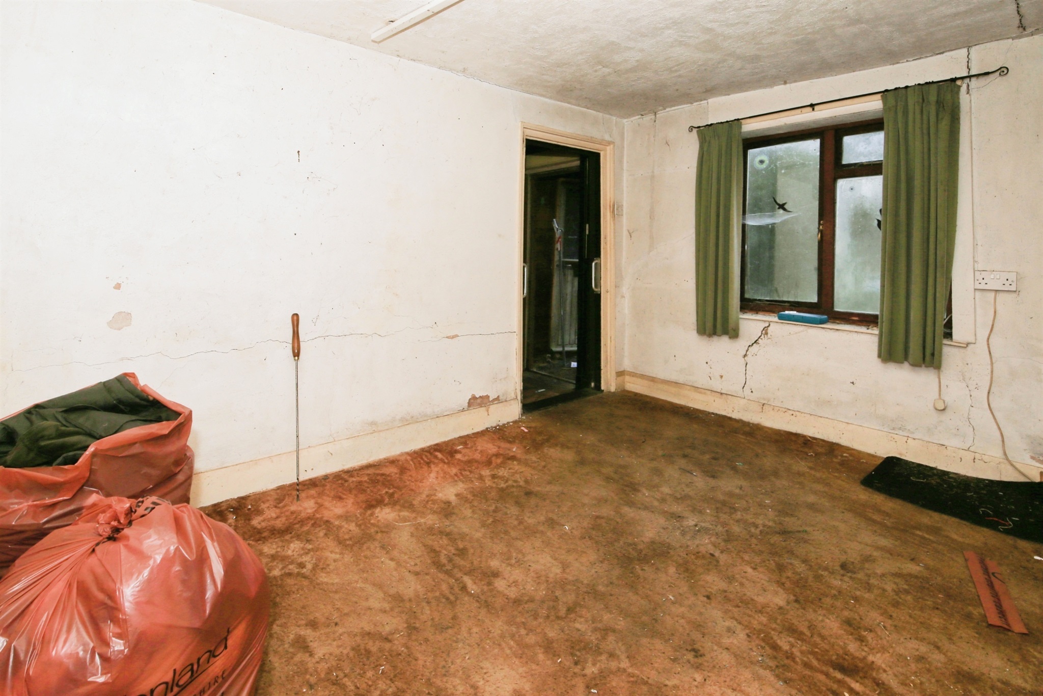2 bed Semi-Detached