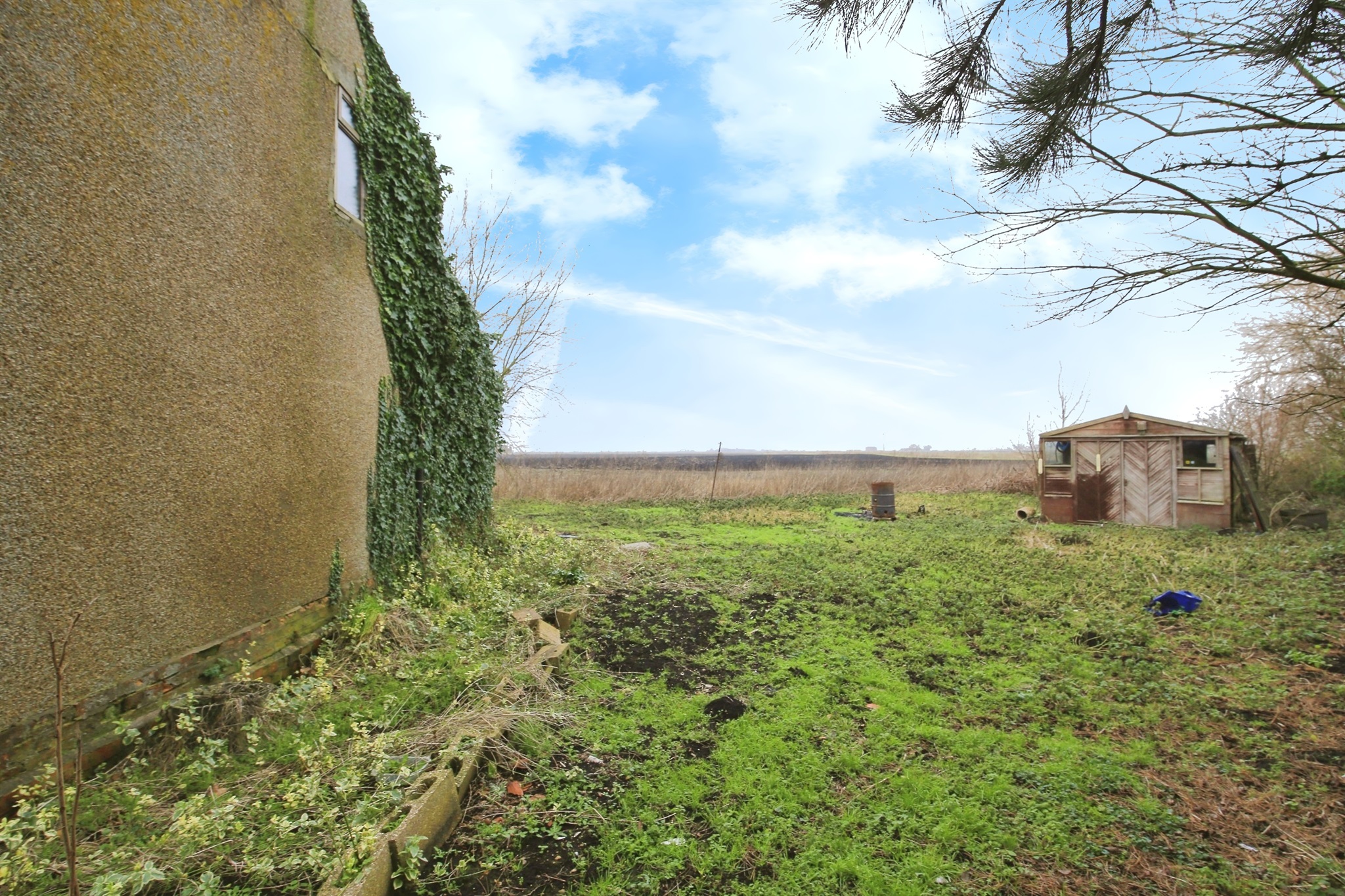 2 bed Semi-Detached