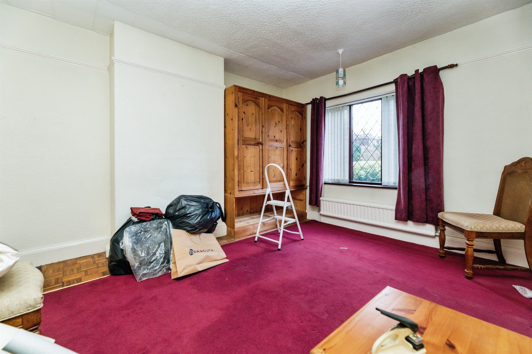 3 bed End of Terrace
