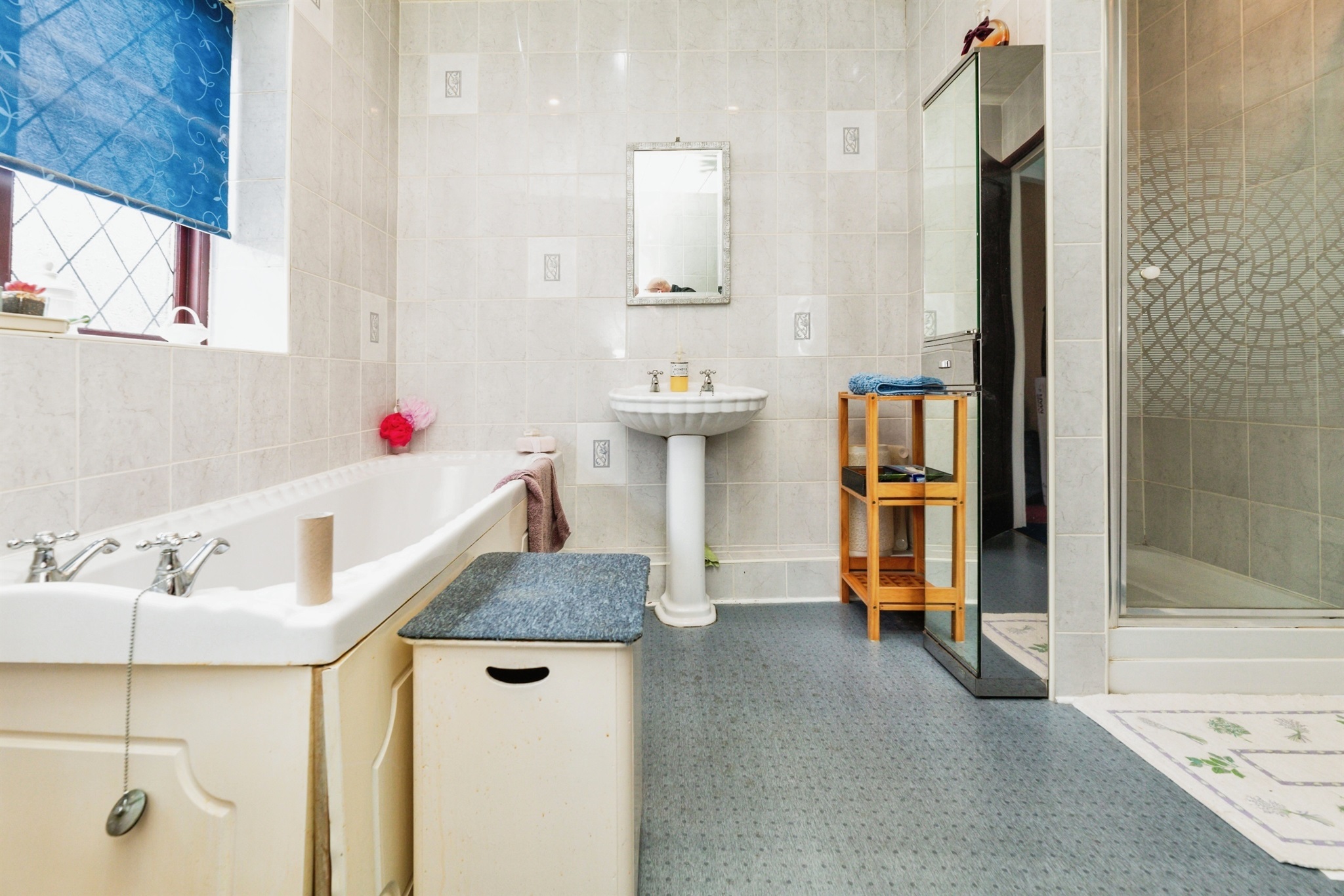3 bed End of Terrace