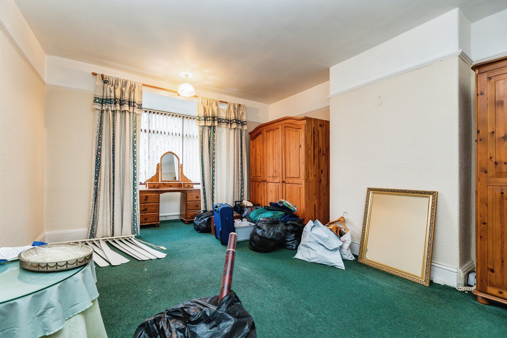 3 bed End of Terrace