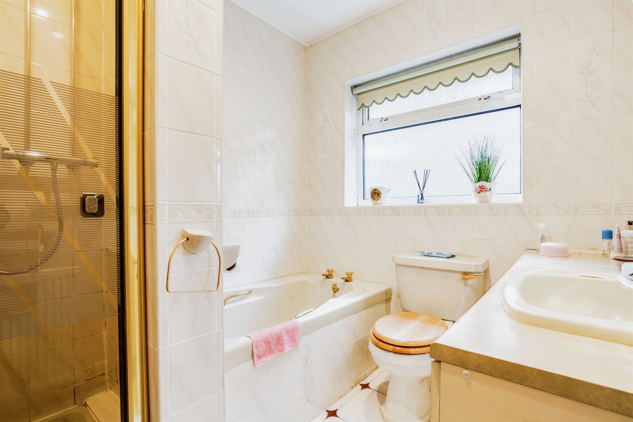 2 bed Detached Bungalow