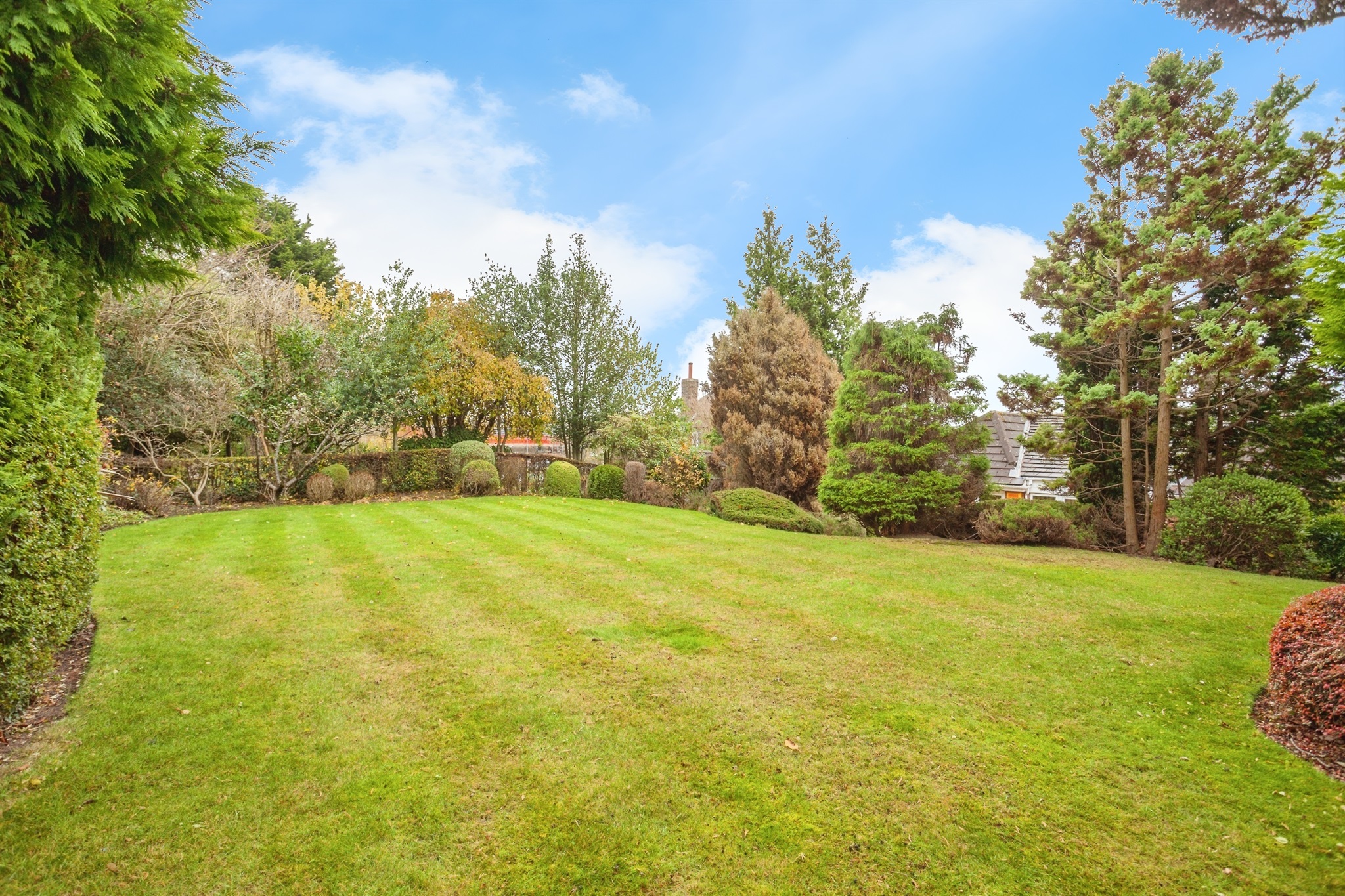 2 bed Detached Bungalow