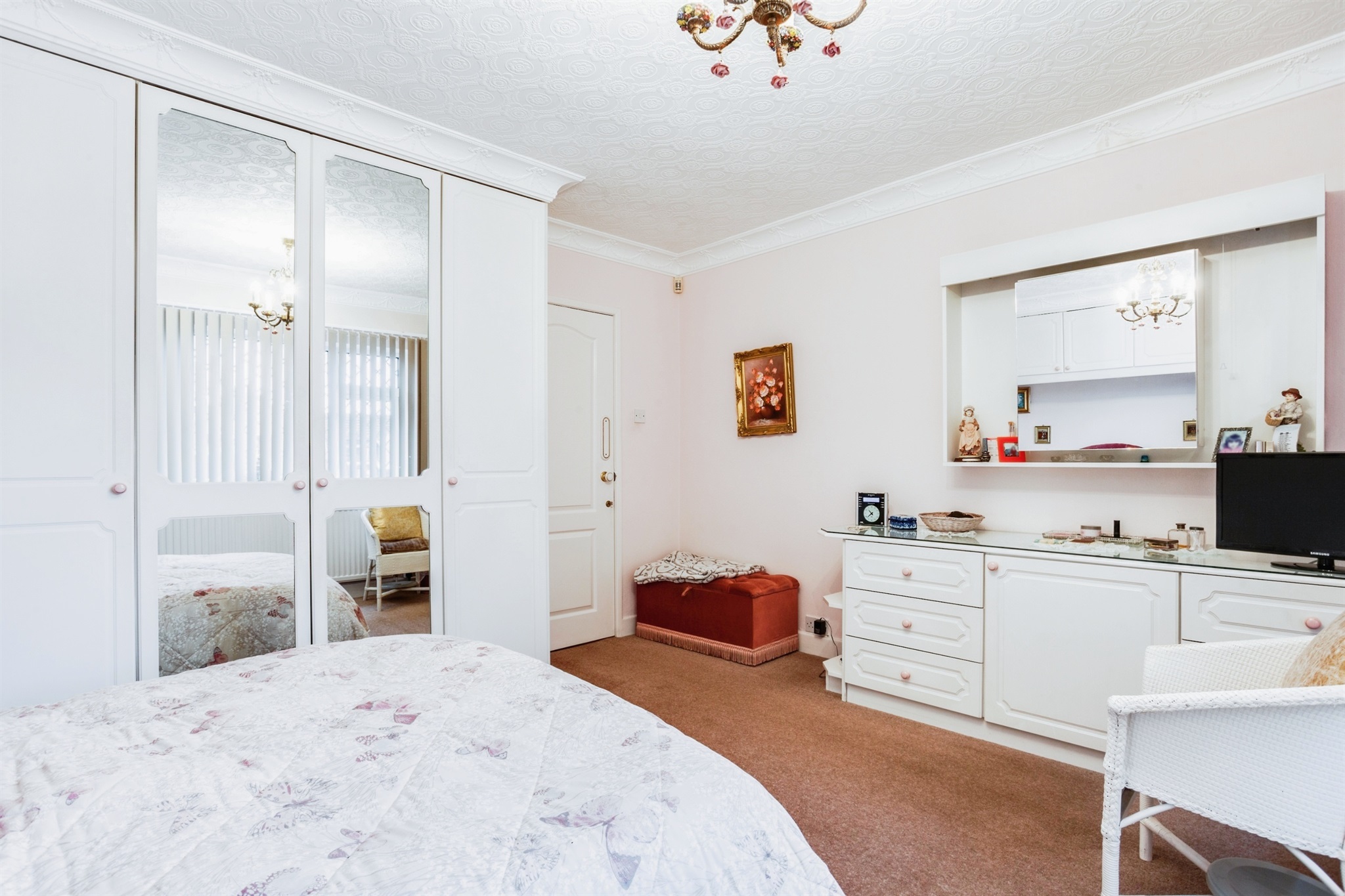 2 bed Detached Bungalow