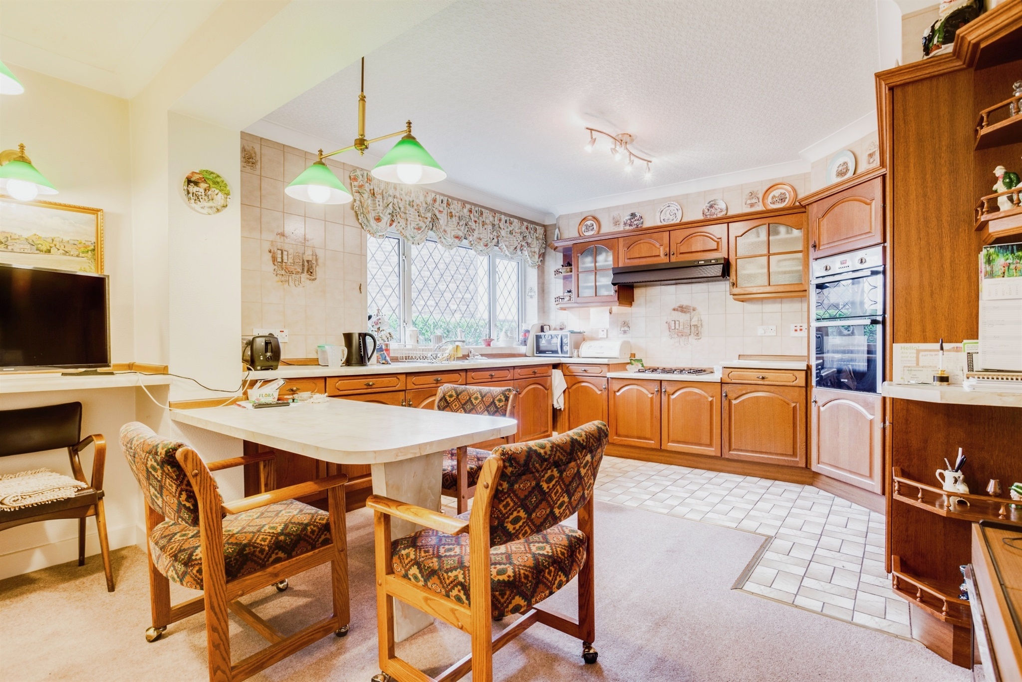 2 bed Detached Bungalow