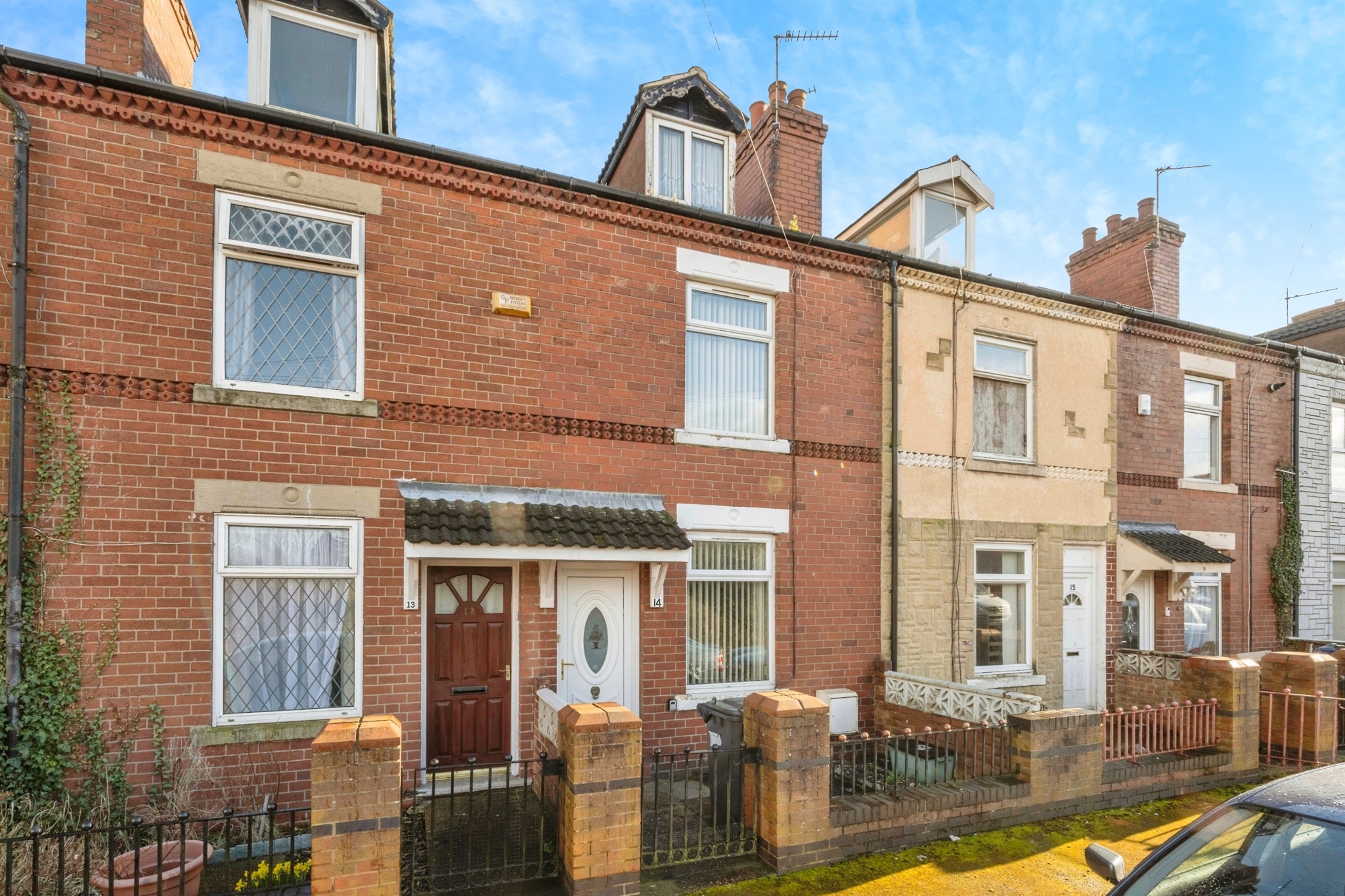 3 bed Terraced