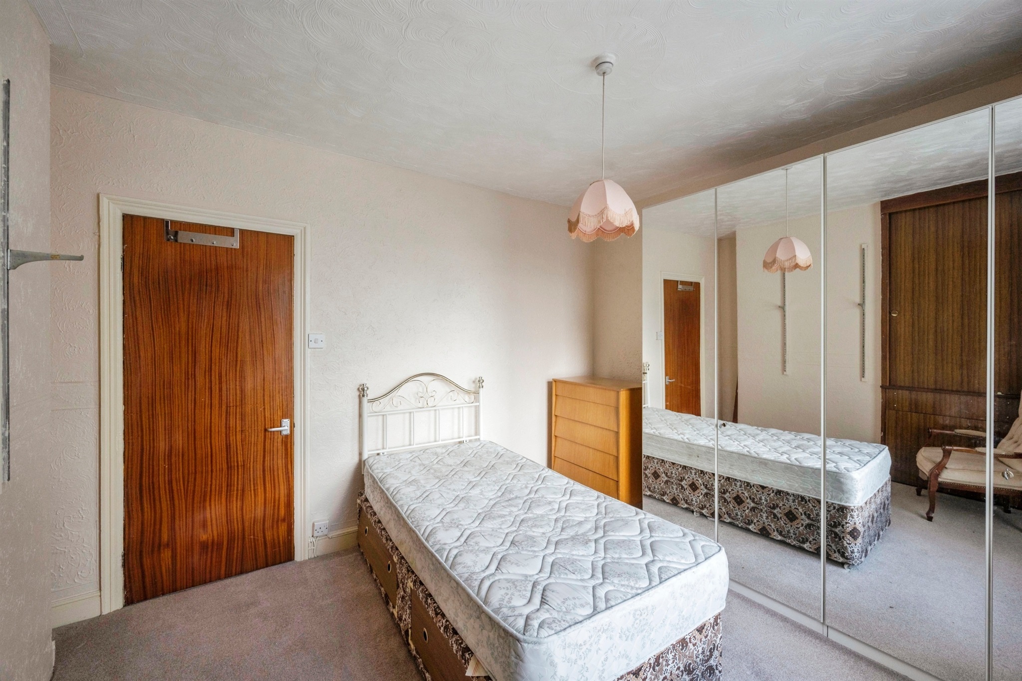 3 bed Terraced