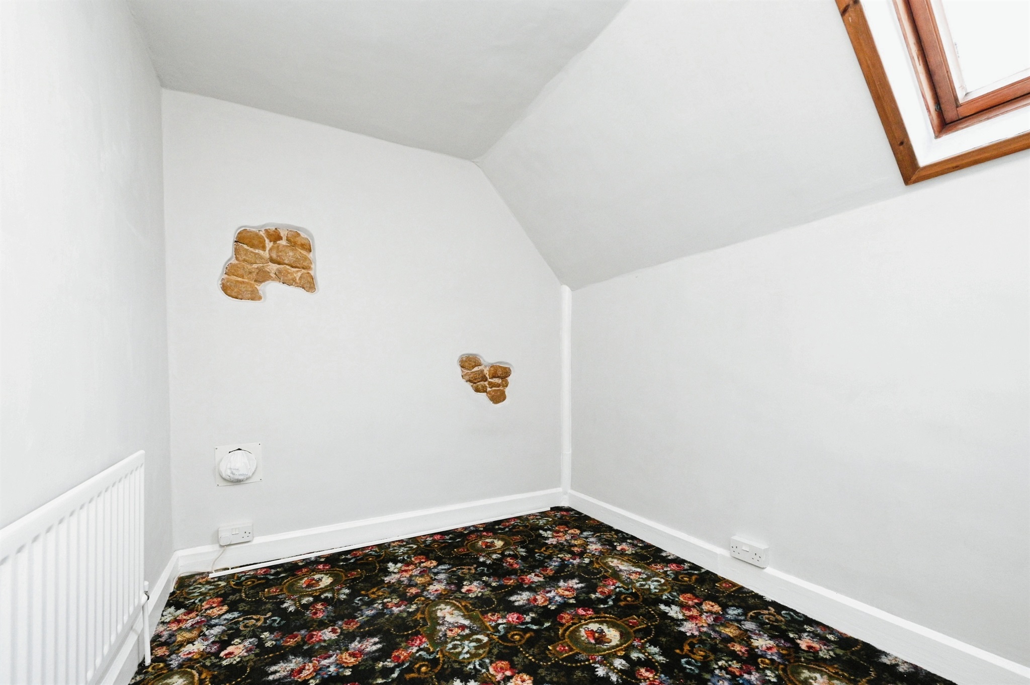2 bed Semi-Detached