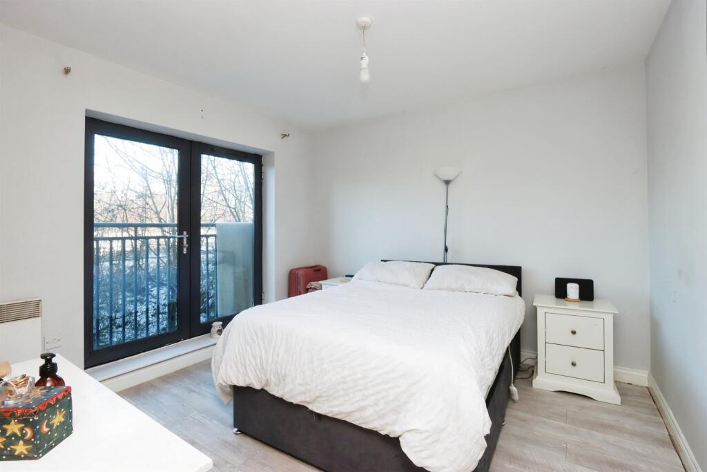 2 bed Apartment
