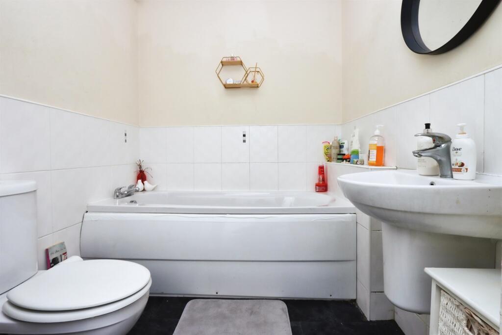 2 bed Apartment