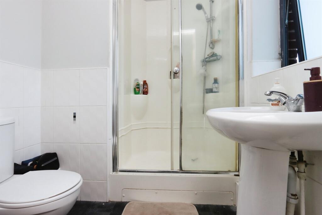 2 bed Apartment