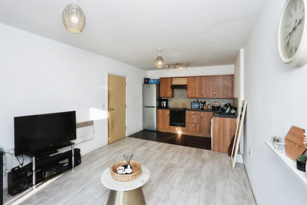 2 bed Apartment