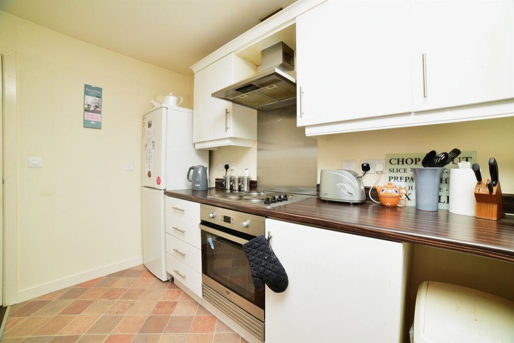 2 bed Apartment