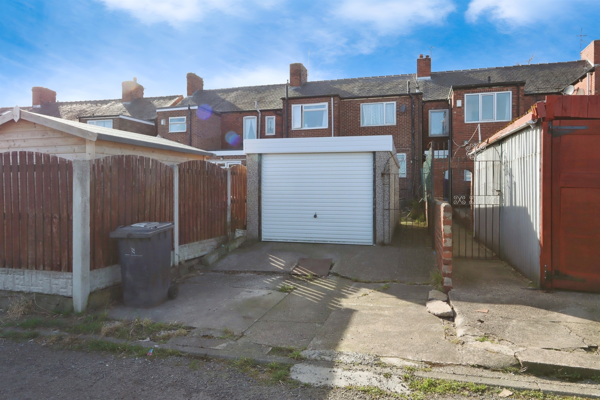 2 bed Terraced