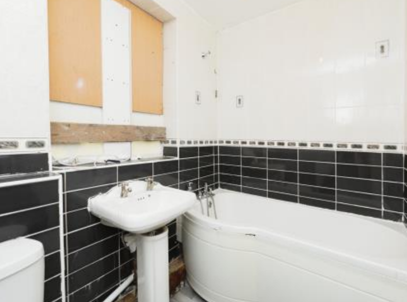 2 bed Terraced