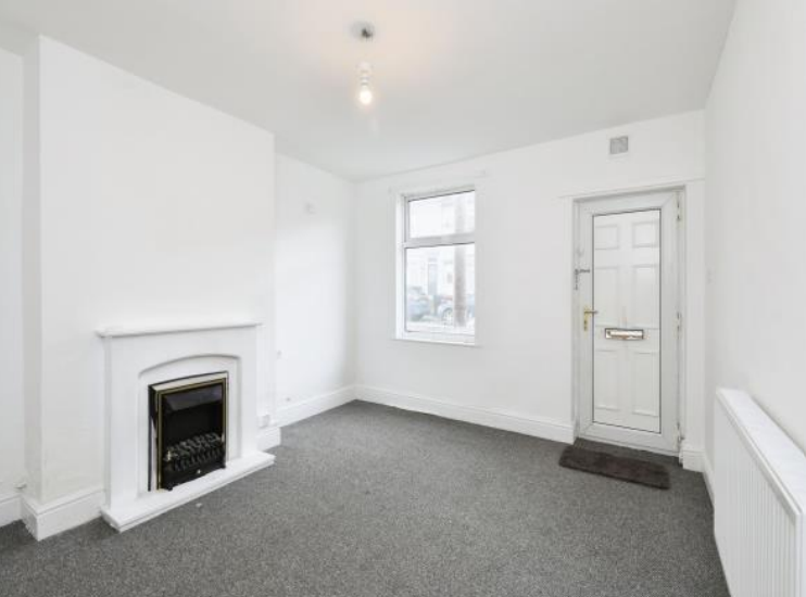 2 bed Terraced