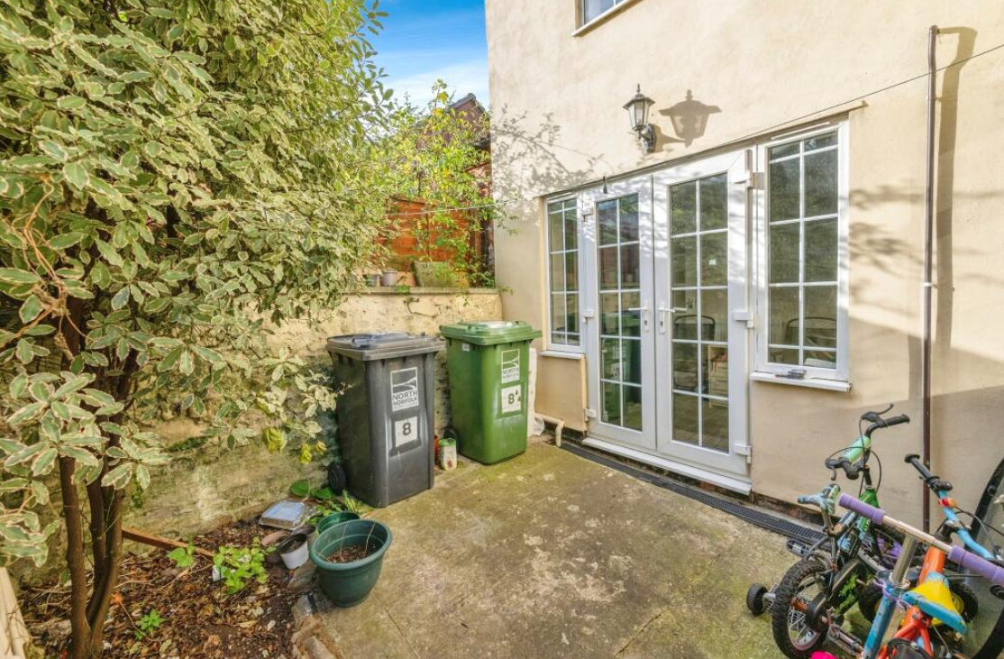 3 bed Semi-Detached