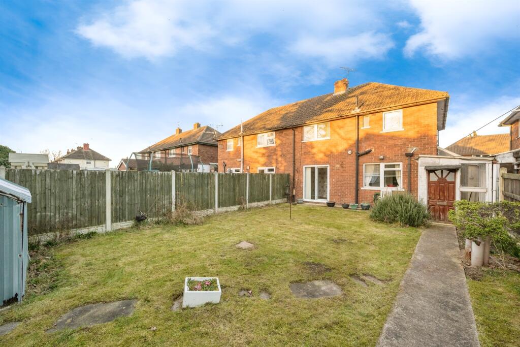 3 bed Semi-Detached