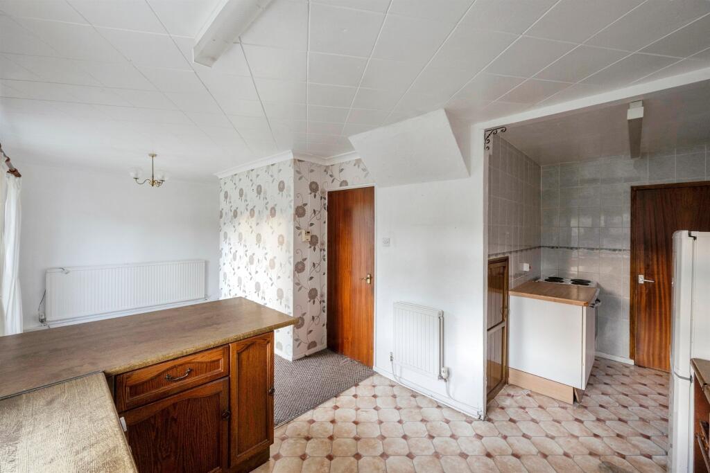 3 bed Semi-Detached