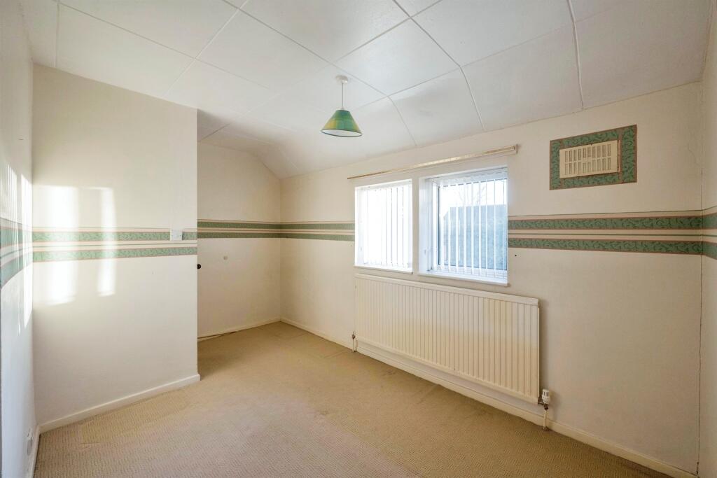 3 bed Semi-Detached