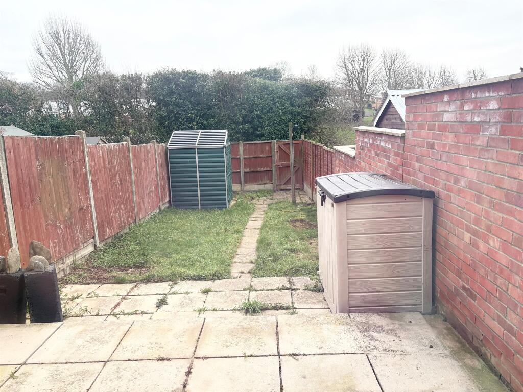 2 bed Terraced