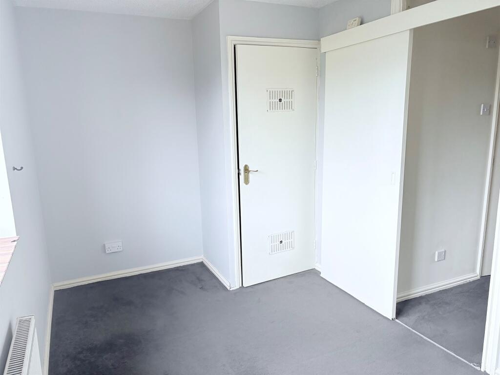 2 bed Terraced
