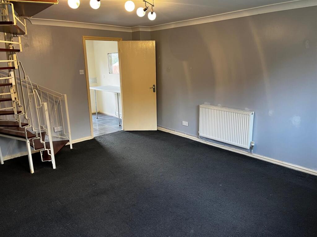 2 bed Terraced