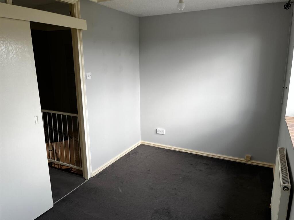 2 bed Terraced