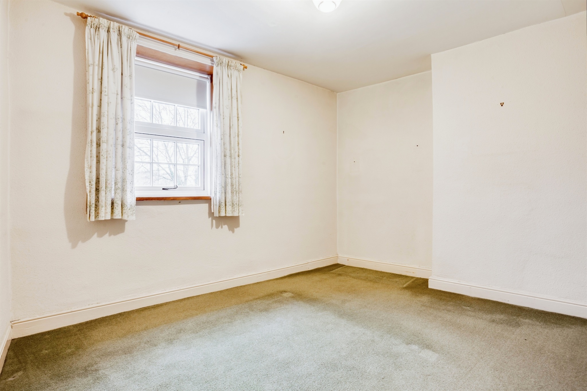 3 bed Semi-Detached