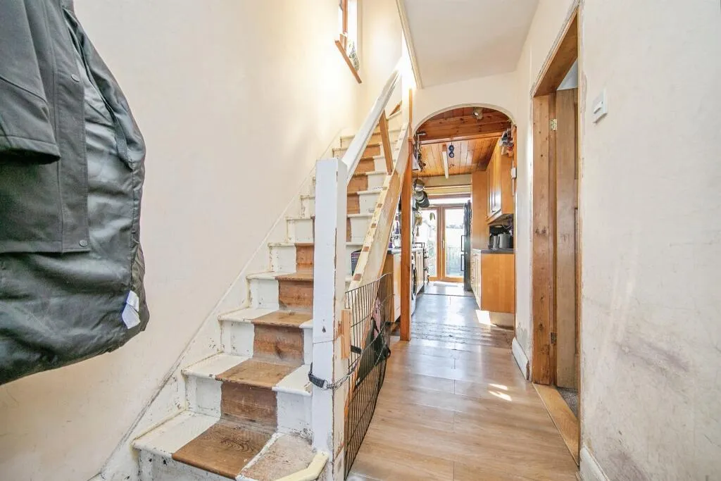 3 bed Semi-Detached