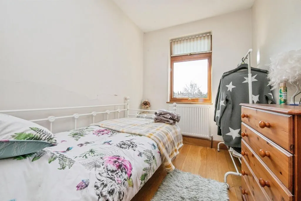3 bed Semi-Detached