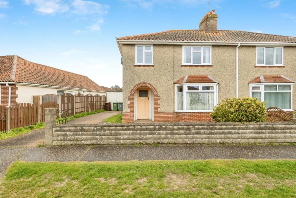 3 bed Semi-Detached