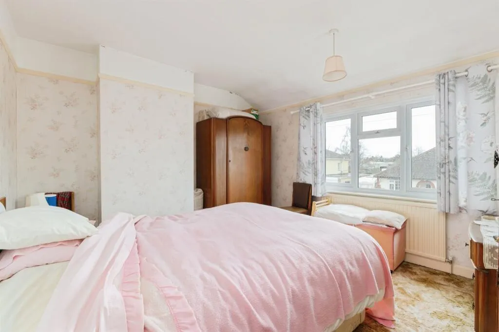 3 bed Semi-Detached